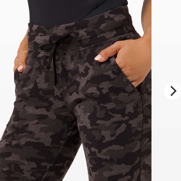Lululemon Sz 6 Ready to Rulu Jogger in Heritage Camo Black Lunar Rock - Picture 6 of 16